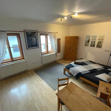 Apartment V Kaceni Ulici *